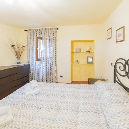 A Ca Di Fratti By Interhome كاسارزا ليغير