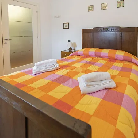 بيت للعطل A Ca Di Fratti By Interhome كاسارزا ليغير